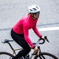 Koszulka rowerowa damska z długim rękawem Rogelli Essential różowa