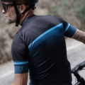 Koszulka rowerowa Rogelli Hero II czarno-niebieska