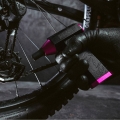 Dmuchawa do deatalingu Muc-Off Mini Air Blower