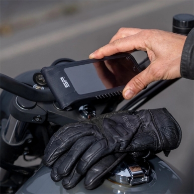 Uchwyt z pokrowcem SP Connect Moto Bundle Case Universal