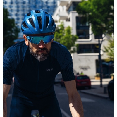 Kask rowerowy Abus Macator srebrny