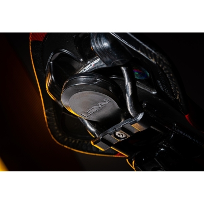 Uchwyt na lokalizator Lezyne Matrix Saddle Tagger dla Apple AirTag