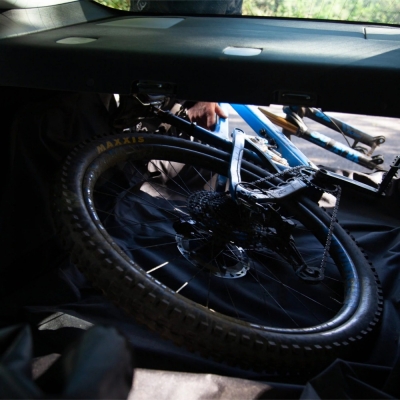 Mata ochronna do samochodu na rower Hiplok Ride Shield