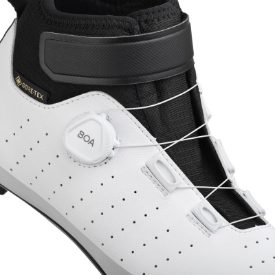 Buty szosowe zimowe Fizik Tempo Artica R5 GTX białe