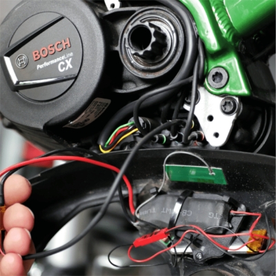 Lokalizator GPS notiOne Connect Bosch Smart
