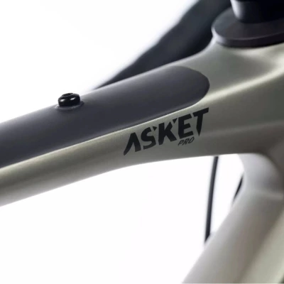 Rower gravel Ghost Asket CF Pro pearl light green