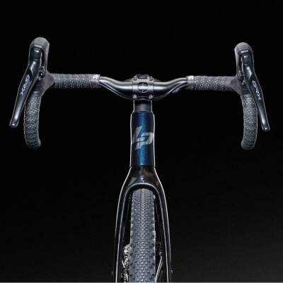 Rower gravel Lapierre Crosshill CF 5.0 crepuscule blue