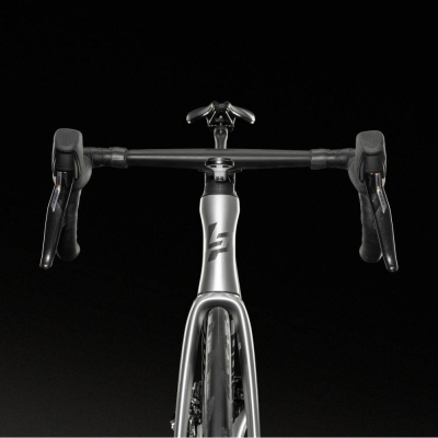 Rower szosowy Lapierre Xelius DRS 8.0 AXS chrome