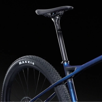Rower MTB Lapierre Prorace CF 9.9 blue crush