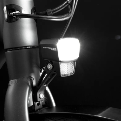 Lampka przednia Trelock LS 835-T Lighthammer dynamo