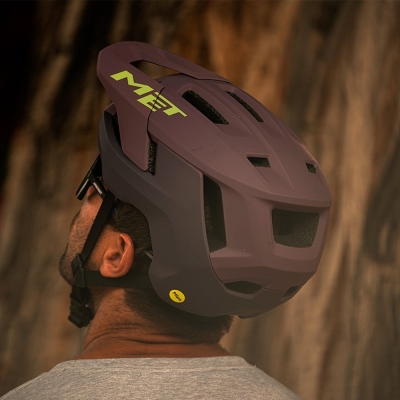 Kask rowerowy MET Terrae MIPS brązowy