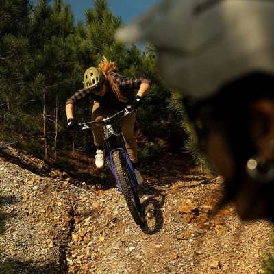 Kask rowerowy MET Shelter MIPS beżowy