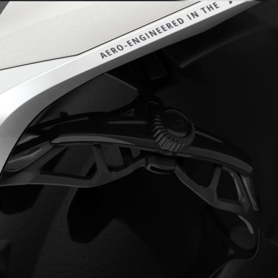 Kask czasowy MET Drone II biały
