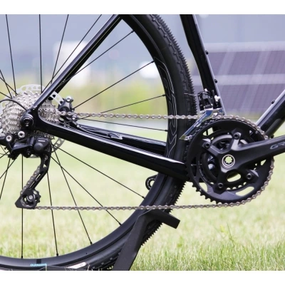 Rower gravel Accent Freak Carbon v2 GRX czarno-szary