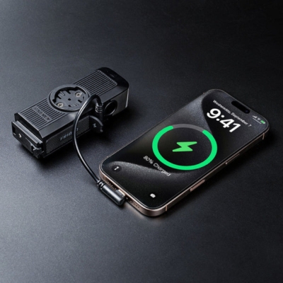 Lampka przednia Ravemen FR1000