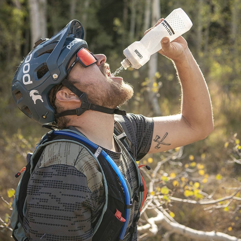 Bidon Camelbak Podium przeźroczysty szary