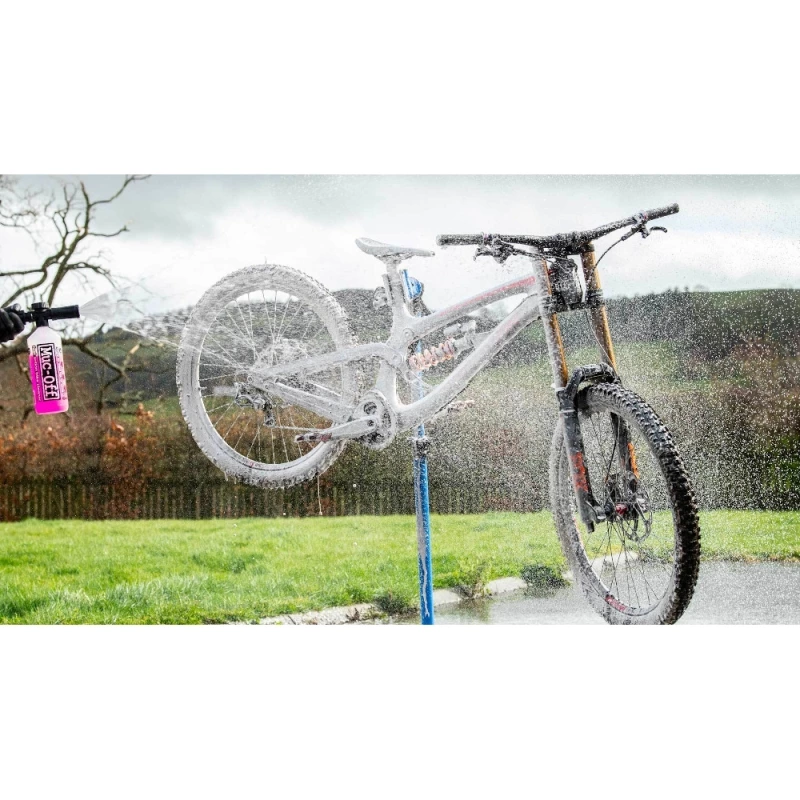 Myjka ciśnieniowa Muc-Off Pressure Washer + pokrowiec + płyny