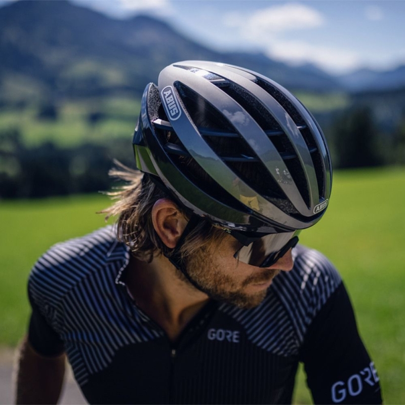 Kask rowerowy Abus Aventor zielony