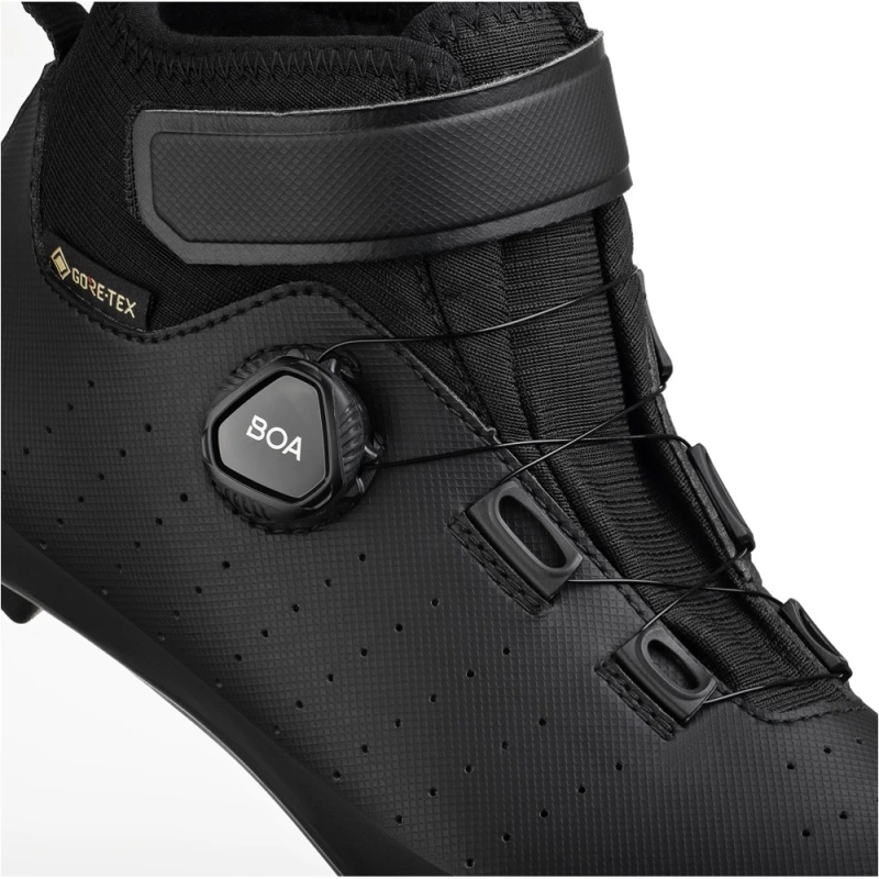 Buty szosowe zimowe Fizik Tempo Artica R5 GTX czarne