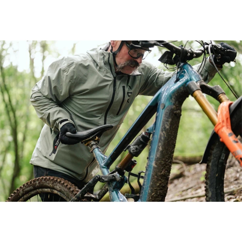 wtb devo