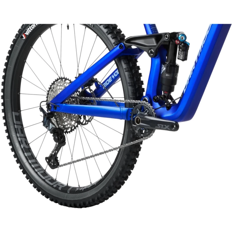 Rower MTB Dartmoor Thunderbird CF Pro Space Blue