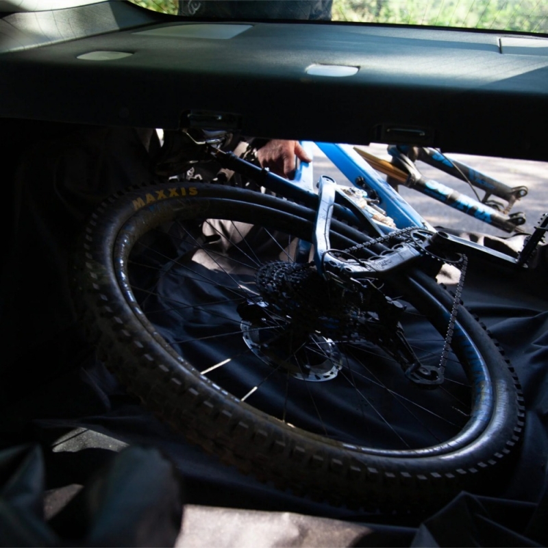 Mata ochronna do samochodu na rower Hiplok Ride Shield