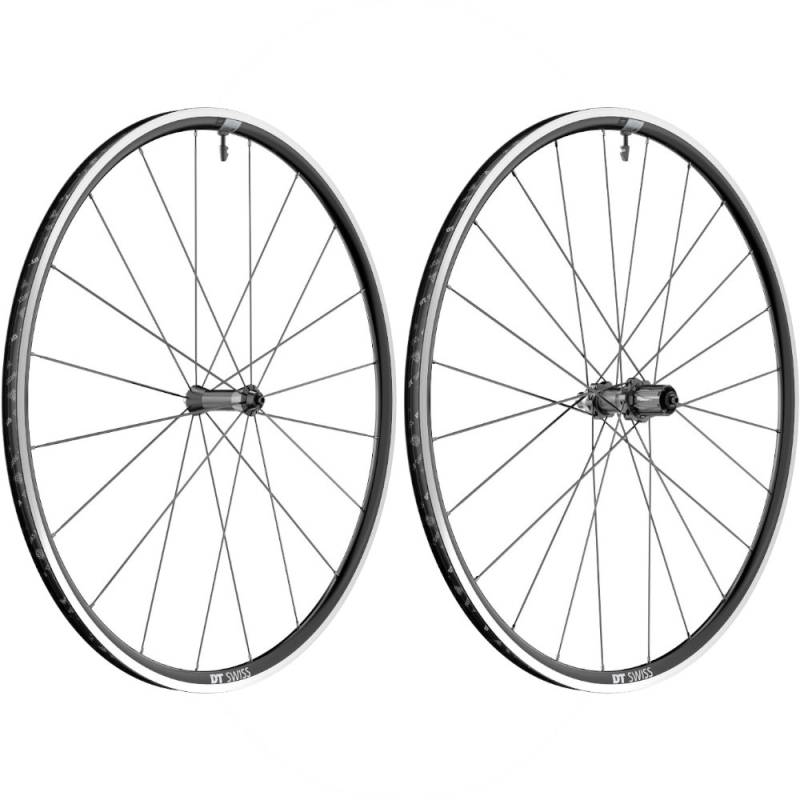 Komplet kół DT Swiss P 1800 Spline 700C Shimano