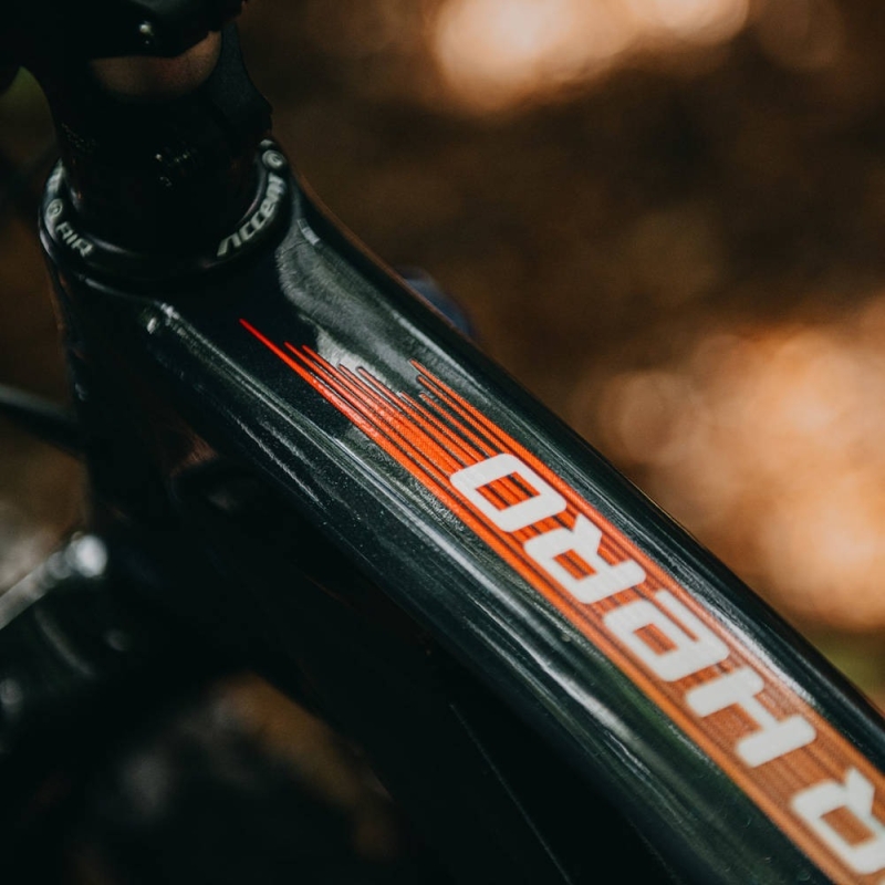 Rower MTB Accent Super Hero Carbon GX grafitowy