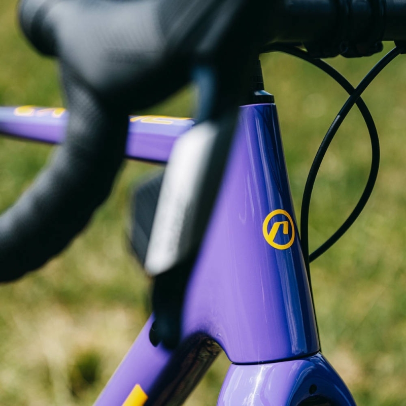 Rower gravel Accent CX-One Carbon Apex AXS fioletowo-czarny