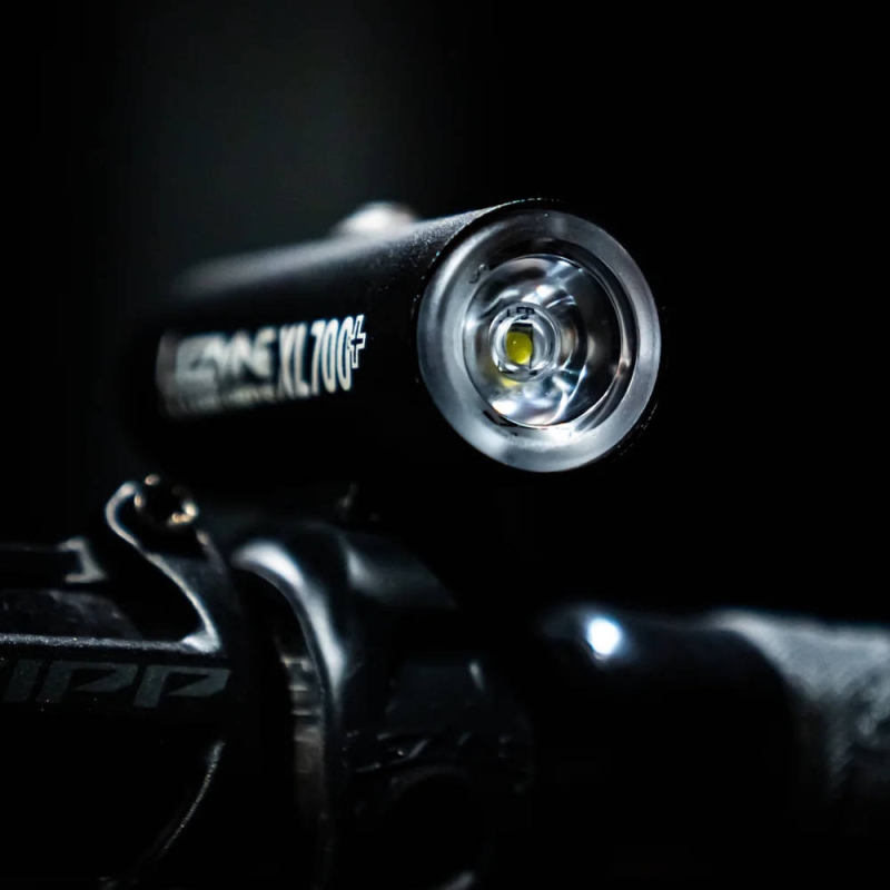 Lampka przednia Lezyne Classic Drive XL 700+