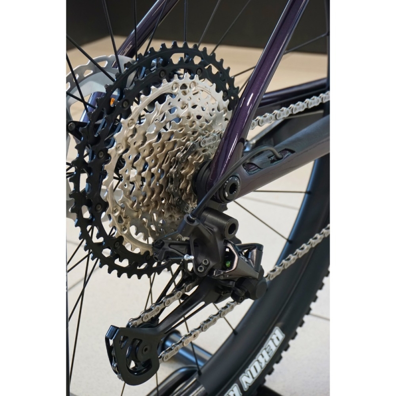 Rower MTB Lapierre Prorace CF 8.9 fioletowy