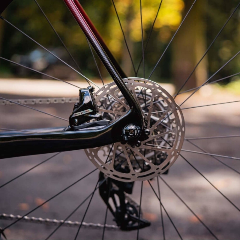 Rower gravel Accent CX-One Carbon Force AXS czerwono-czarny