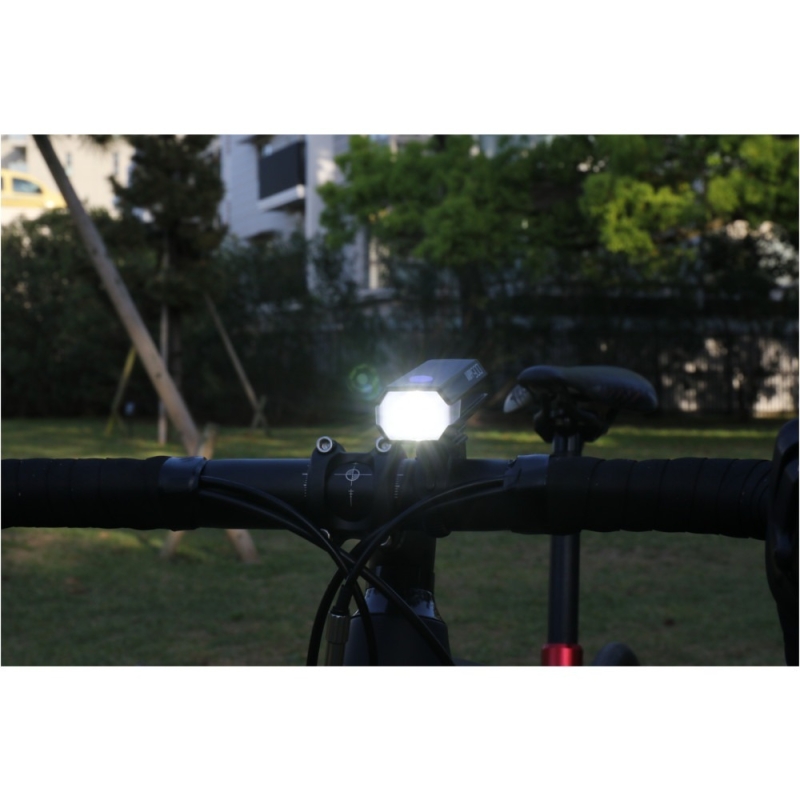 Lampka przednia Cateye AMPP 900 HL-EL089RC