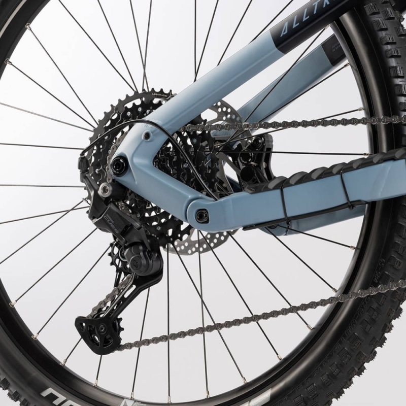 Rower elektryczny Haibike AllTrail 3 czarno-błękitny
