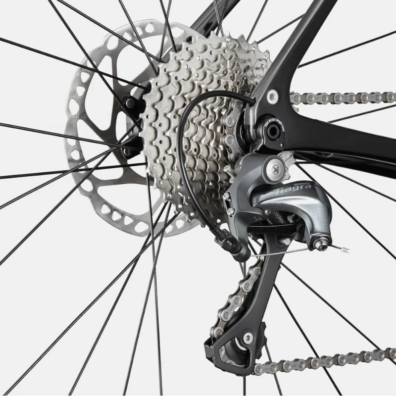 Rower szosowy Cannondale Synapse Carbon 4 czarny