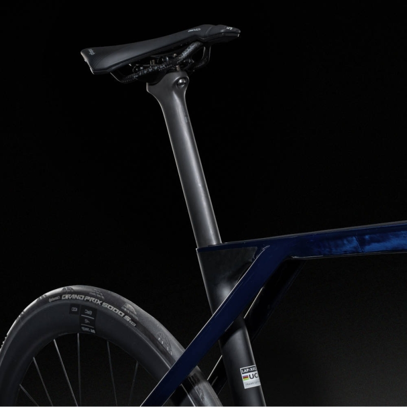 Rower szosowy Lapierre Xelius DRS 10.0 translucent hex blue