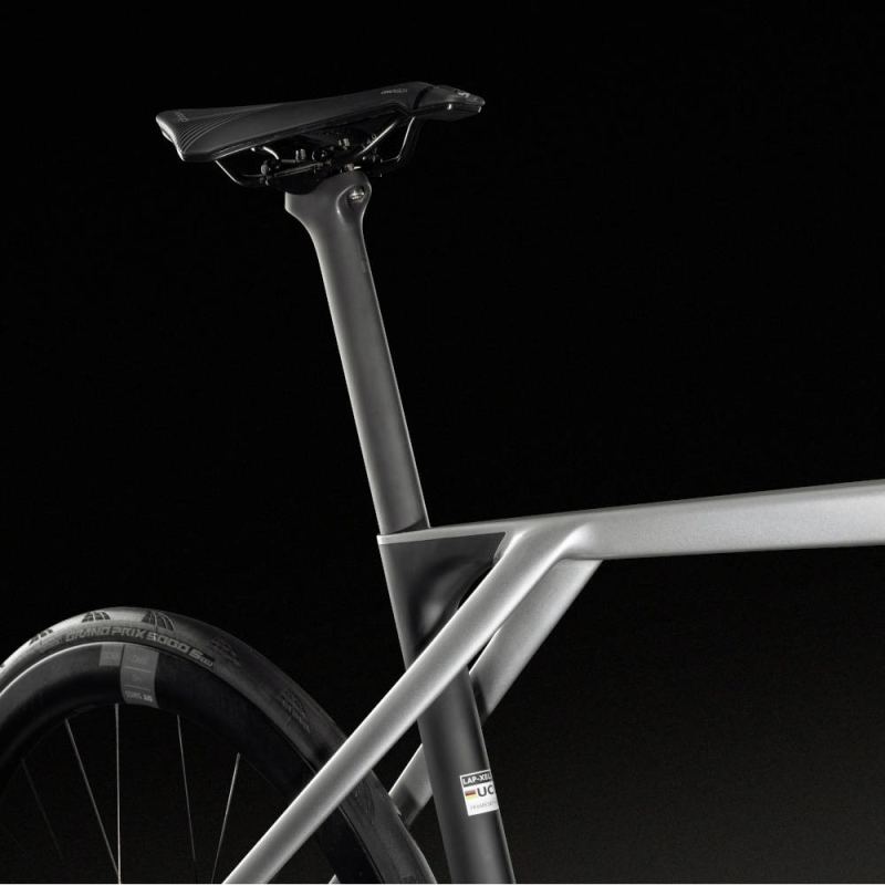 Rower szosowy Lapierre Xelius DRS 8.0 AXS chrome
