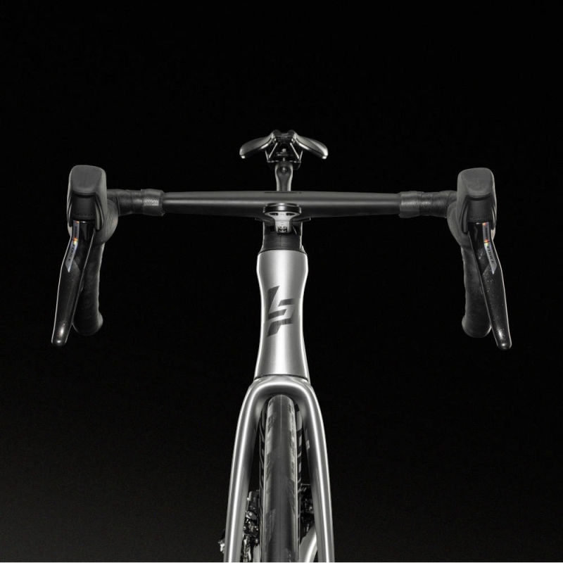 Rower szosowy Lapierre Xelius DRS 8.0 AXS chrome