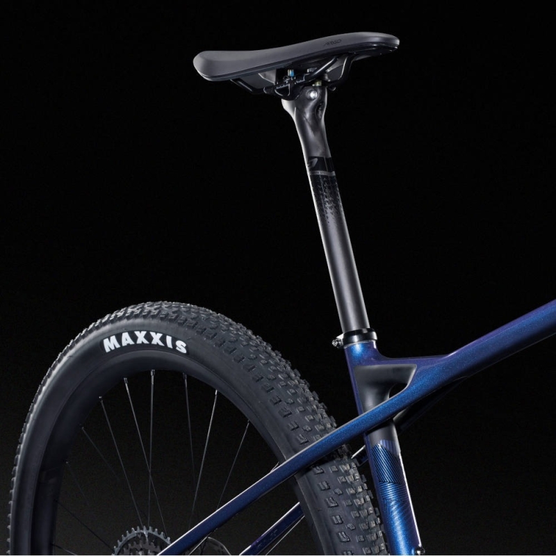 Rower MTB Lapierre Prorace CF 9.9 blue crush