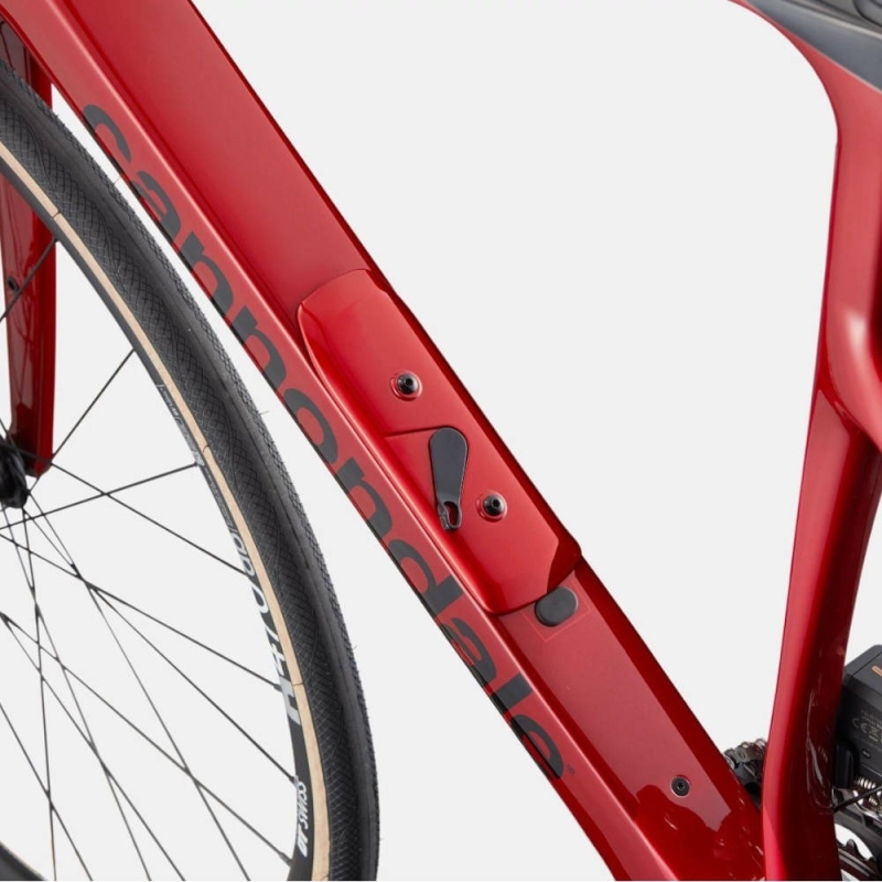 Rower szosowy Cannondale Synapse Carbon 4 czerwony