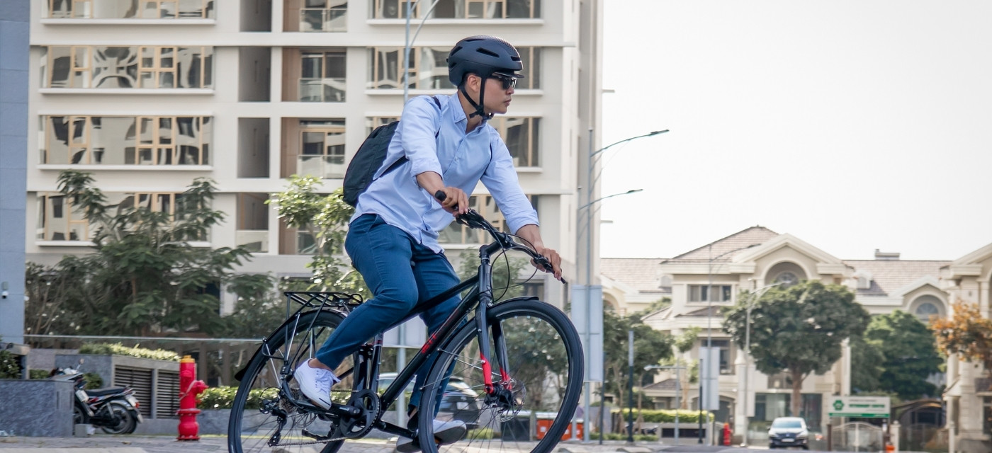 Kask to jedyna ochrona dla rowerzystów