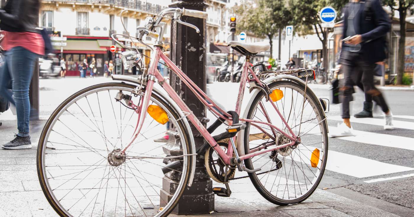 Sztywny widelec przedni w rowerze miejskim