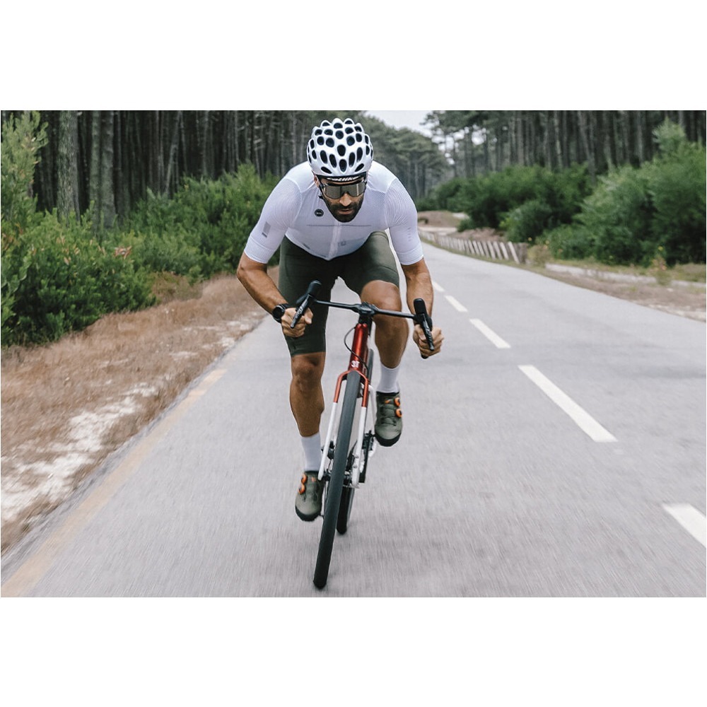 Kask rowerowy Catlike Whisper Evo bia y Rowertour